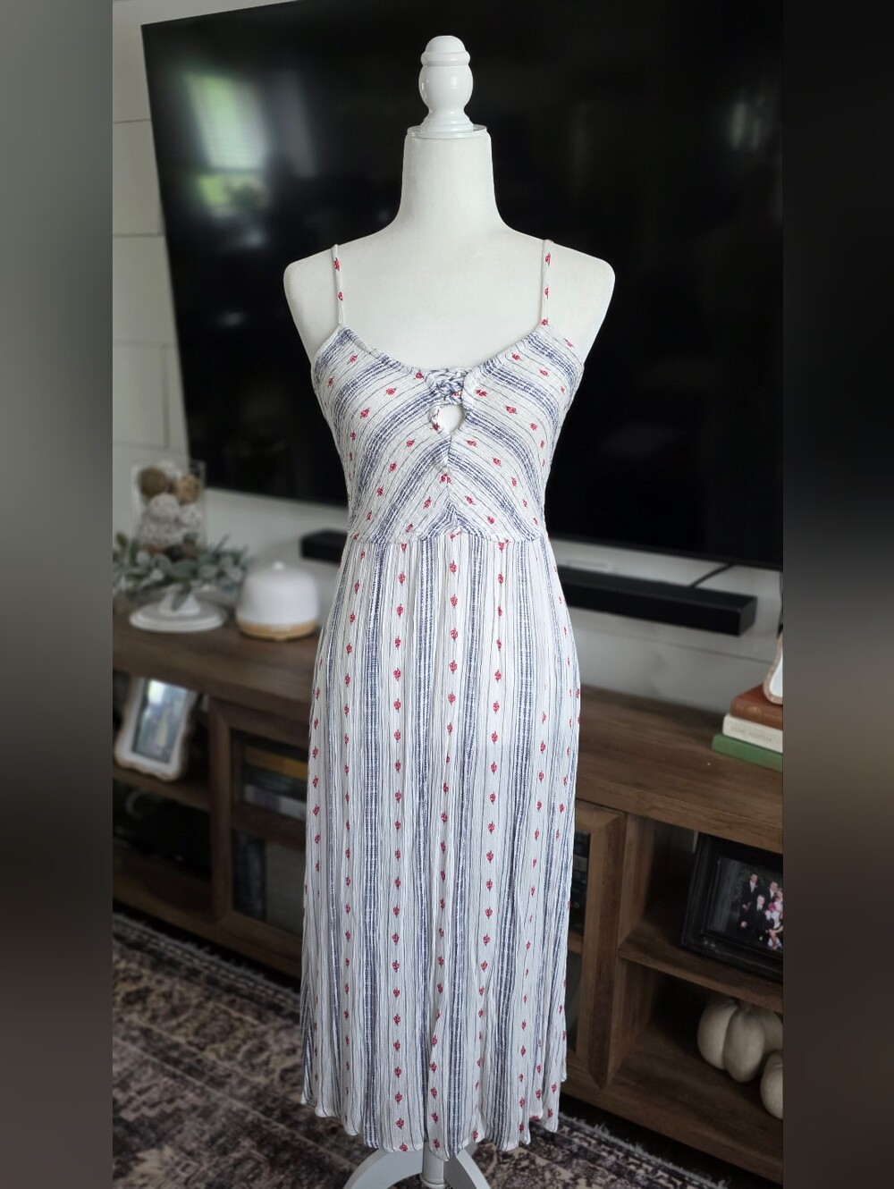 Japna Peek-a-Boo Crinkle Smocked Midi Sun Dress